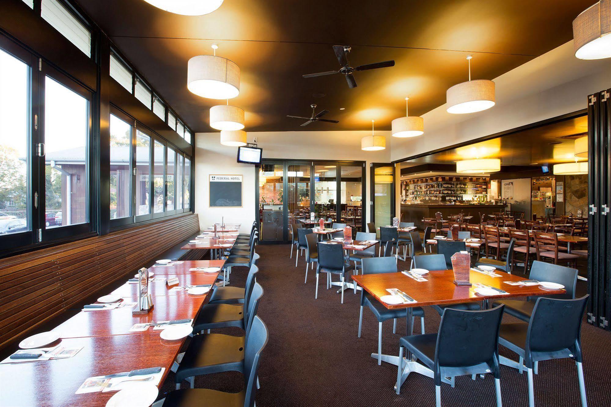 Nightcap At Federal Hotel Toowoomba Esterno foto