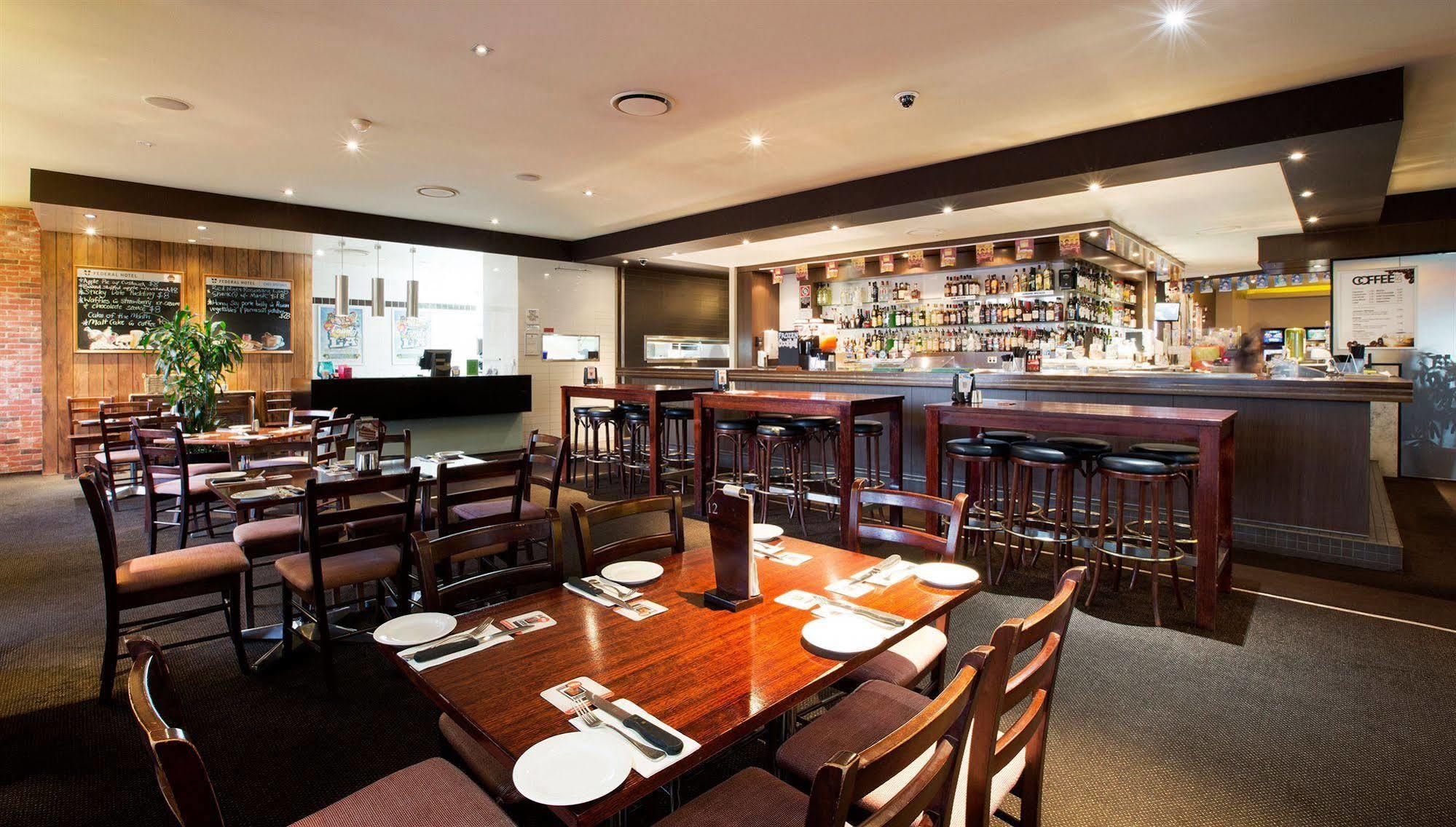 Nightcap At Federal Hotel Toowoomba Esterno foto