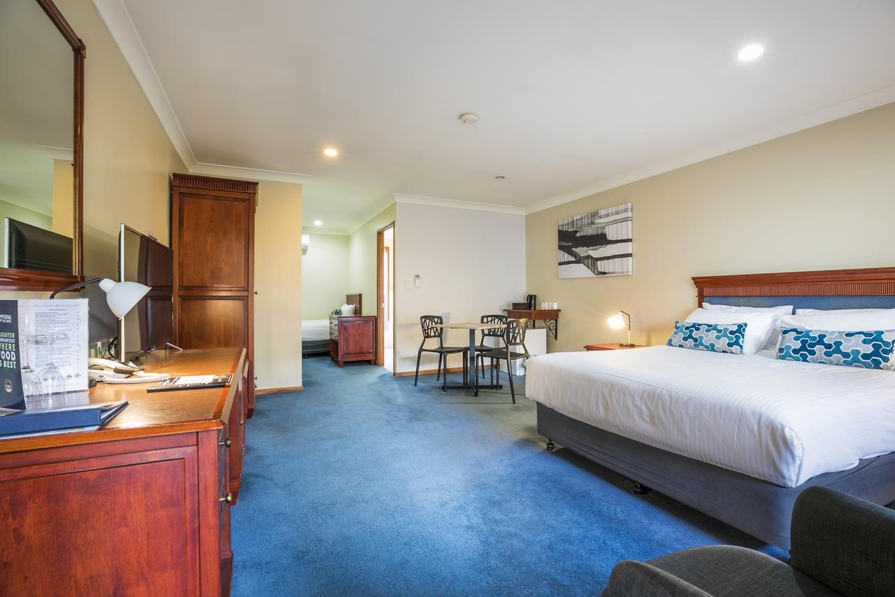 Nightcap At Federal Hotel Toowoomba Esterno foto